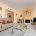 Apartament Flamenco Rose *