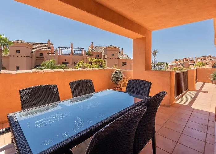 Flamenco Rose Apartment Estepona