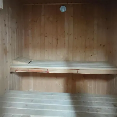 Flamenco Rose 아파트